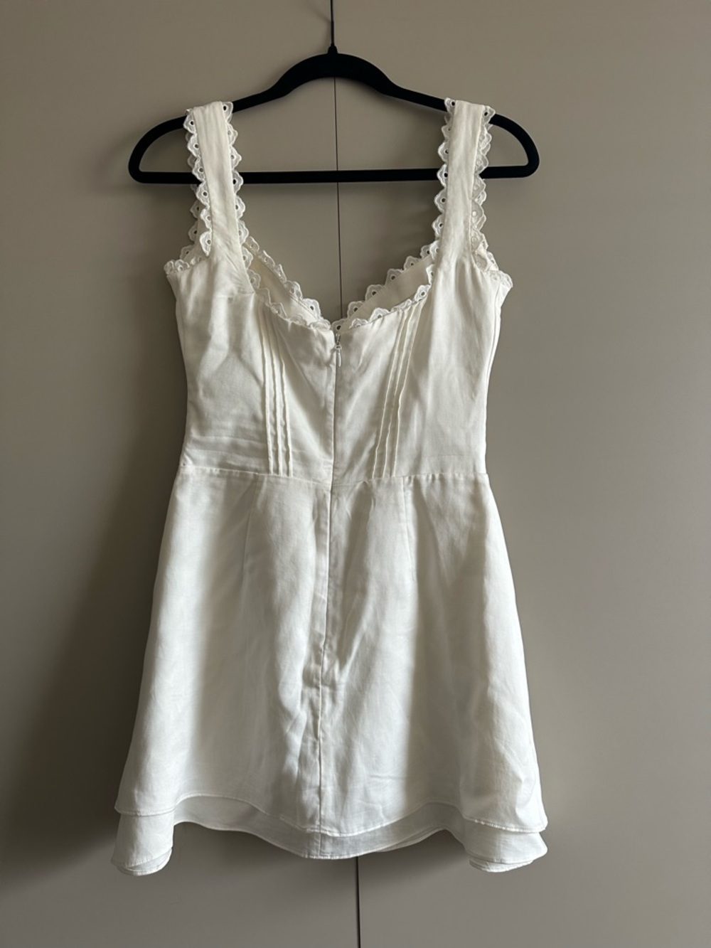House of CB Tilly white pin tuck mini dress - Picture 6 of 9